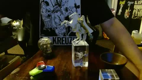 Jojo online show from March 4, 9:18 am