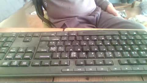 pup_y online show from November 6, 9:56 am