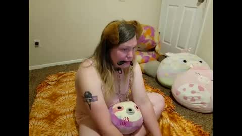 puppygirllovestobeg online show from May 2, 6:08 am