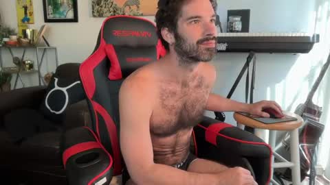Pup Scritch online show from May 20, 4:13 pm