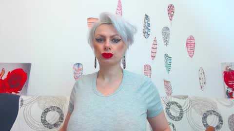 Goldie online show from February 2, 1:03 am