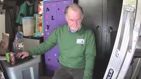 Mark online show from December 7, 10:17 am