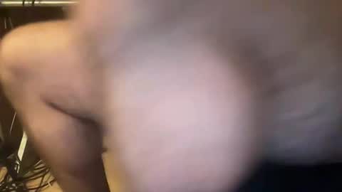 Snapshot of pussy_muncher_691 chatting on September 29, 2:10 am pussy_muncher_691 online show from September 29, 2:10 am