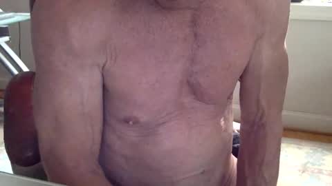 pussyandclitlicker4u online show from November 8, 6:22 pm