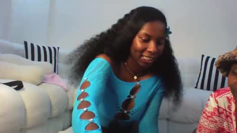 kate and noels online show from January 16, 12:36 pm