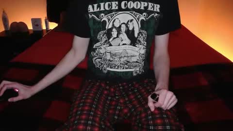 pussylover2182 online show from December 23, 4:29 am