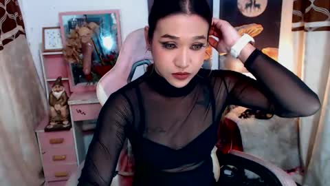 Queen Agatha online show from November 27, 4:36 pm