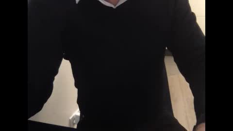 Quentin online show from December 10, 7:22 pm