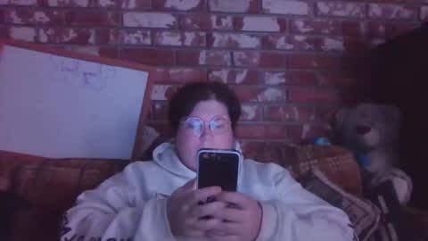 Br4tty Bunny online show from December 17, 9:43 pm