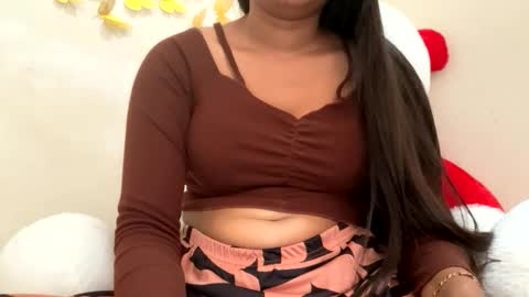 queen_642 online show from March 14, 11:58 am