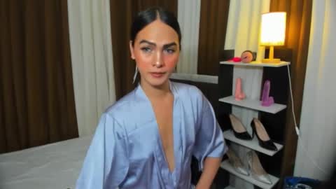 Snapshot of queen_dyosa chatting on October 17, 7:23 am Queen Dyosa online show from October 17, 7:23 am