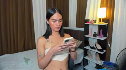 Snapshot of queen_dyosa chatting on October 11, 6:33 pm Queen Dyosa online show from October 11, 6:33 pm