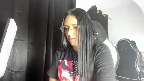 queen_findom1 online show from November 8, 8:45 pm