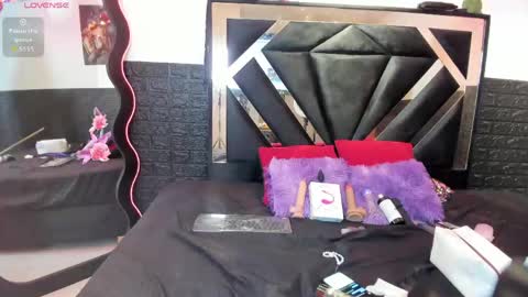 Jenni online show from May 30, 8:29 pm