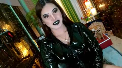 Kendal  online here from 6am-3pm philippine time online show from July 19, 10:23 pm
