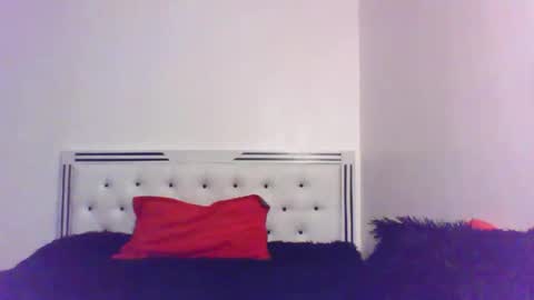 QUEEN online show from April 14, 12:19 pm