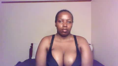 QUEEN online show from January 15, 4:32 am