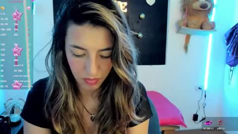 queen_natttyy online show from December 4, 4:59 am