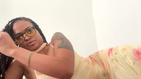 Sweet Goddess online show from May 8, 11:38 am