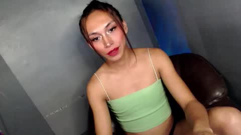 Snapshot of queenfoxylady chatting on October 7, 4:58 pm just call me QUEEN and ill be there online show from October 7, 4:58 pm