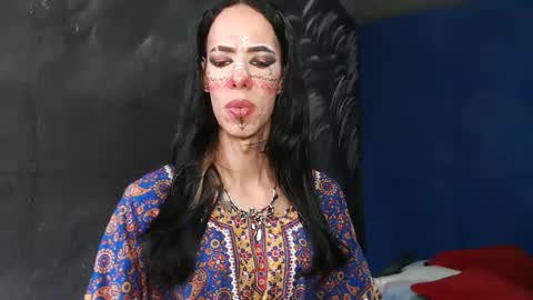 queenmaria23cm online show from October 29, 5:47 pm