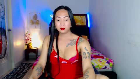 QUEEN online show from February 4, 12:58 am