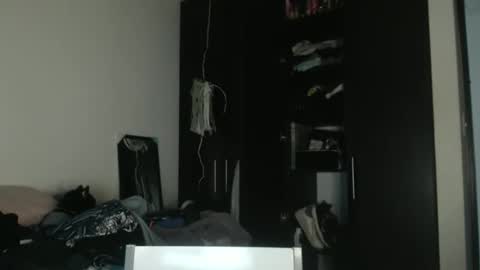 Snapshot of queennicky88 chatting on December 6, 9:49 am Nico online show from December 6, 9:49 am