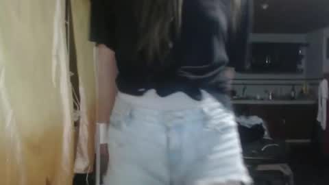 Nico online show from November 16, 2:35 am