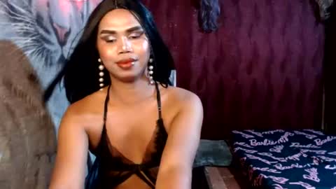 queenpinayebony_xx online show from June 27, 2:01 pm