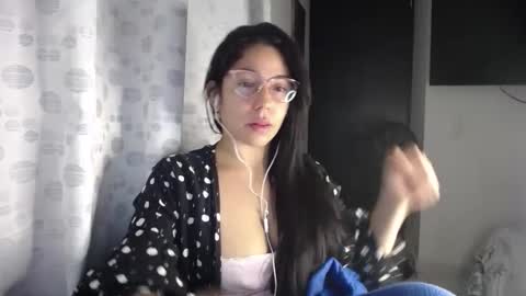 Paola online show from May 13, 5:06 am