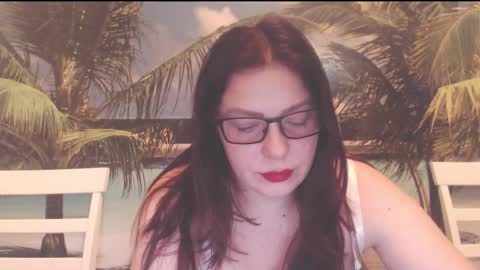 queenxnatasha online show from February 3, 9:52 pm