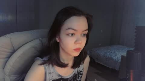 quietluxury online show from April 2, 12:34 pm