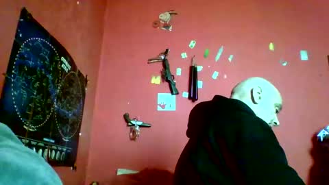 qwertyuiop22348015 online show from April 5, 11:18 am