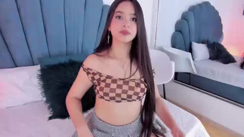 Snapshot of rachel_ribeiro chatting on March 5, 12:11 pm Rachel Ribeiro online show from March 5, 12:11 pm