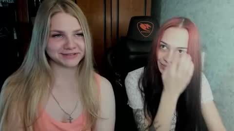Snapshot of rachel_sharp chatting on September 16, 4:26 am Make me cum online show from September 16, 4:26 am