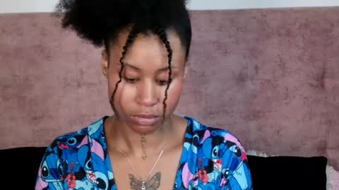 RachelAnn online show from June 1, 2:02 am