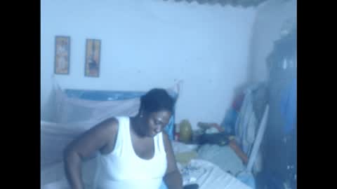Snapshot of rachelexoticgirl chatting on October 2, 3:27 am rachelexoticgirl online show from October 2, 3:27 am