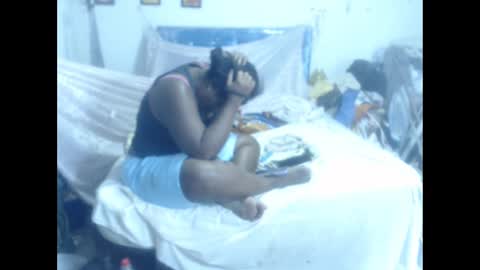 Snapshot of rachelexoticgirl chatting on October 17, 3:54 am rachelexoticgirl online show from October 17, 3:54 am