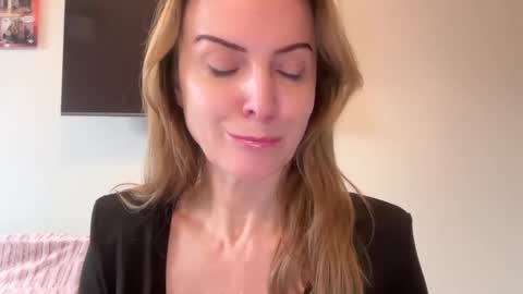 Rachel online show from February 7, 1:22 pm