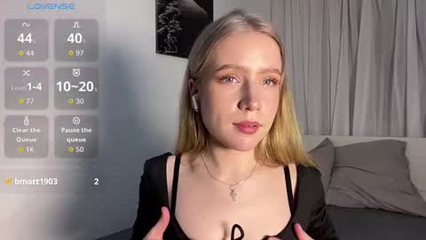 Alice online show from March 23, 5:40 pm