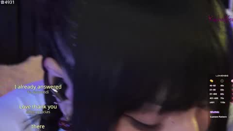 Snapshot of rachellkors_ chatting on September 10, 9:10 am rachellk online show from September 10, 9:10 am