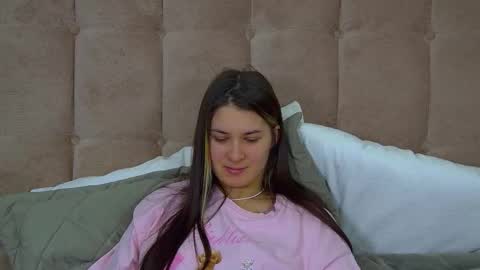 RachellSimpson online show from February 24, 6:33 pm