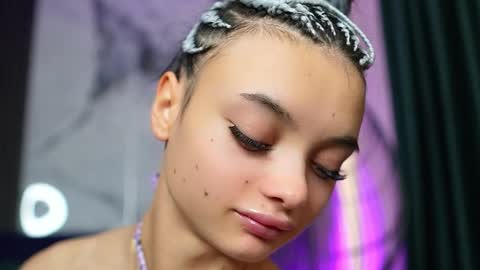 Ann online show from November 2, 6:02 am