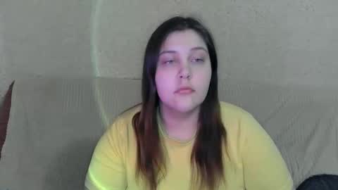 Snapshot of rachelwild chatting on March 8, 3:24 pm RachelWild online show from March 8, 3:24 pm