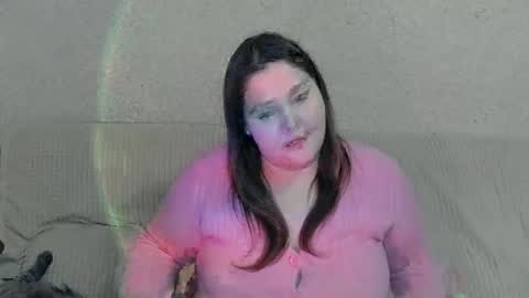 Snapshot of rachelwild chatting on March 1, 6:32 pm RachelWild online show from March 1, 6:32 pm