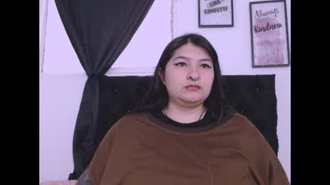 Snapshot of radiantgoddes chatting on October 10, 1:50 pm radiantgoddes online show from October 10, 1:50 pm