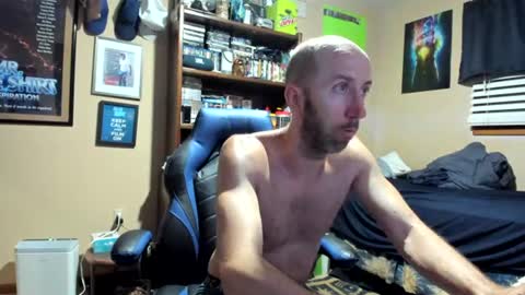 radiantsexiness online show from July 3, 5:12 am