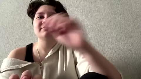 Emmie online show from May 15, 12:41 am
