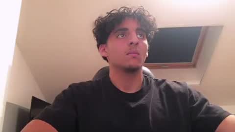 raes online show from December 3, 7:50 pm