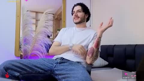 R A F A E L online show from February 21, 8:56 pm